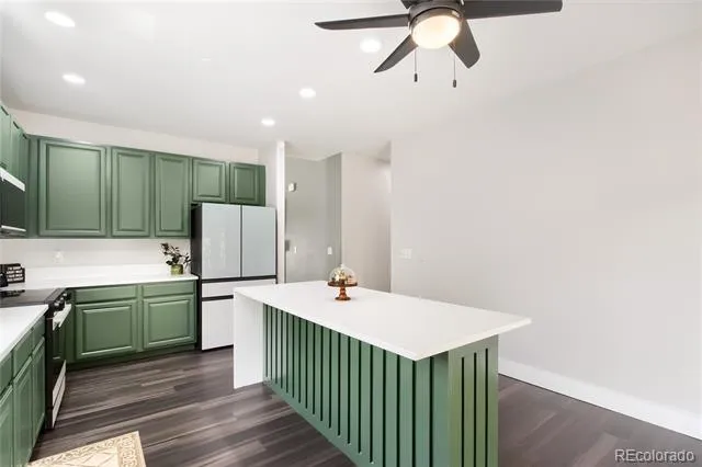 204 Straw Court Brighton, CO 80601