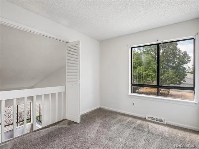 1522 S Carson Street Aurora, CO 80012