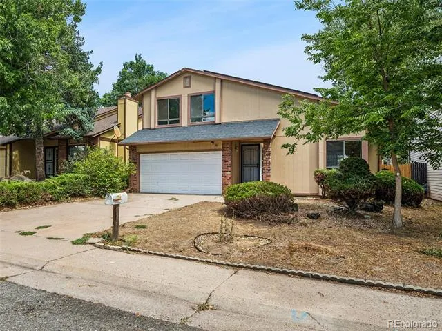 1522 S Carson Street Aurora, CO 80012