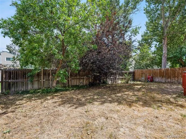 1522 S Carson Street Aurora, CO 80012
