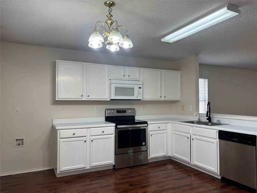 2503 W Cherry Drive Little Elm, TX 75068