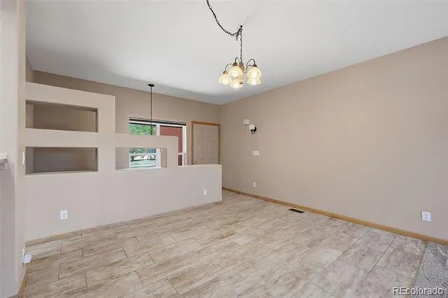 2644 Thrush Grove Colorado Springs, CO 80920