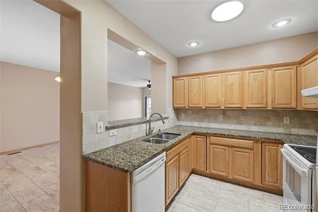 2644 Thrush Grove Colorado Springs, CO 80920