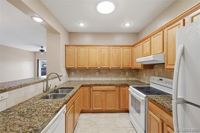 2644 Thrush Grove Colorado Springs, CO 80920