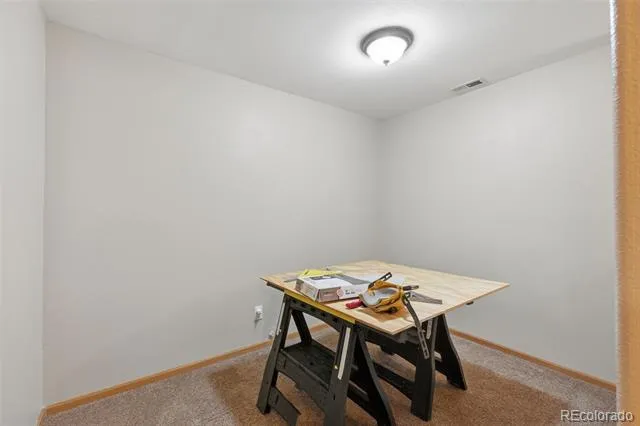 2644 Thrush Grove Colorado Springs, CO 80920