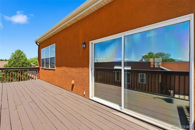 2644 Thrush Grove Colorado Springs, CO 80920