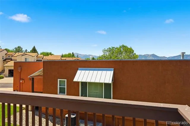 2644 Thrush Grove Colorado Springs, CO 80920