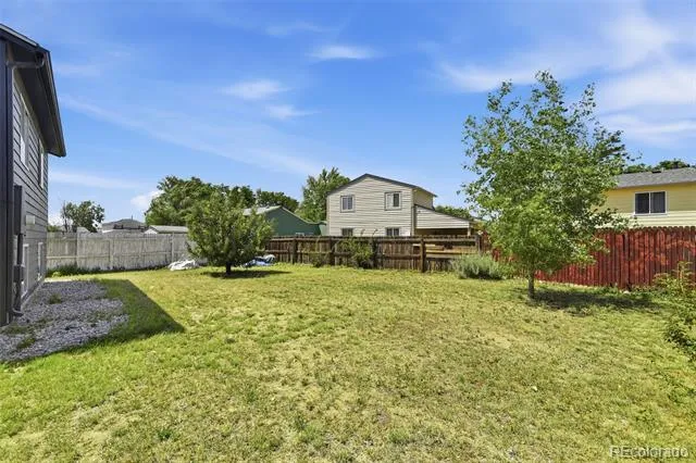 19335 E Batavia Place Aurora, CO 80011