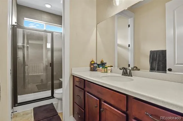 8045 S Elk Court Aurora, CO 80016