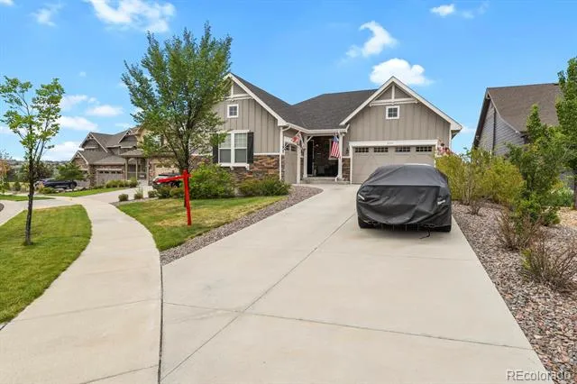 8045 S Elk Court Aurora, CO 80016