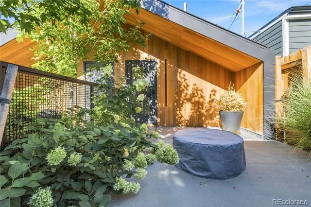 11 Pennsylvania Street Denver, CO 80203