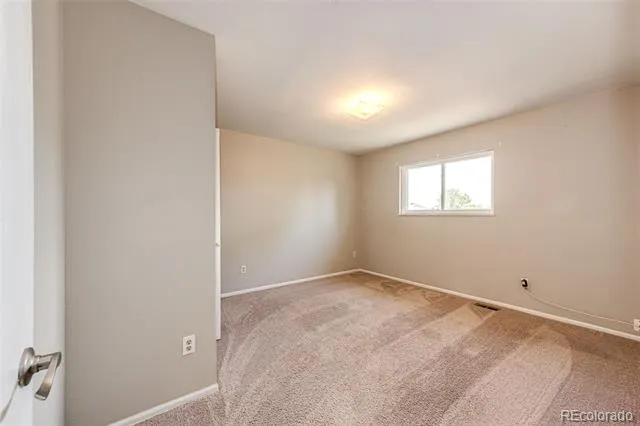 4674 S Estes Street Littleton, CO 80123