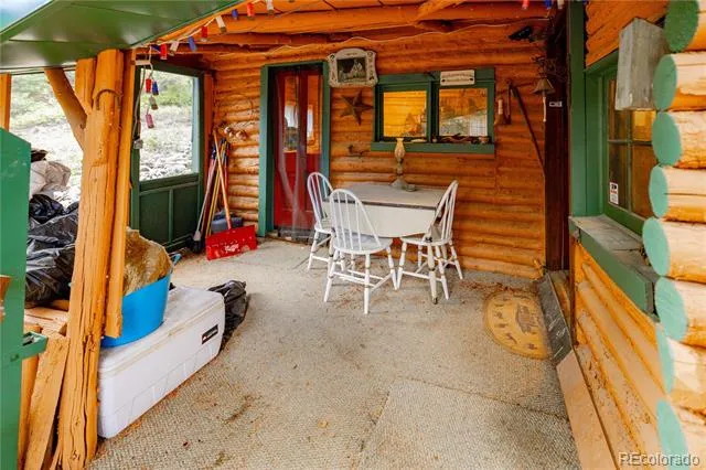 10637 Twin Spruce Road Golden, CO 80403