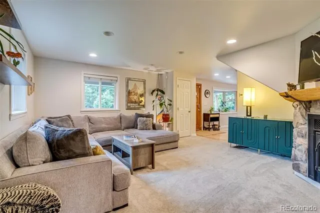 755 Holland Street Lakewood, CO 80215