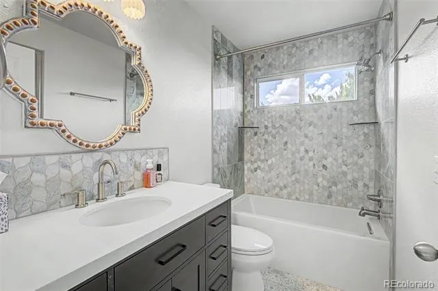 9358 Wolfe Place Littleton, CO 80129