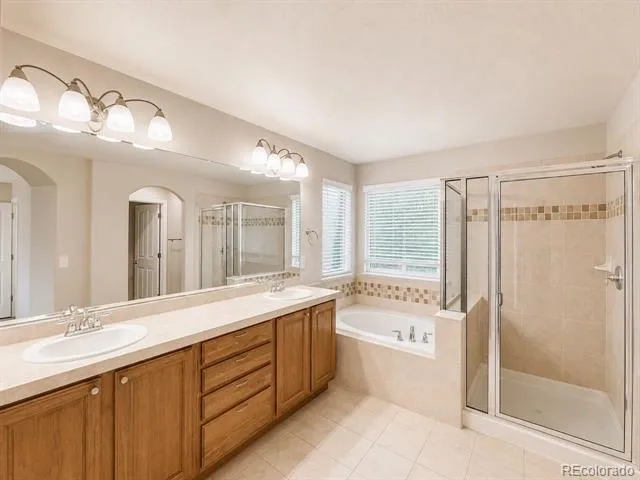5400 Cloverbrook Circle Littleton, CO 80130