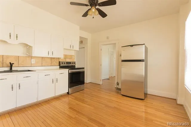 3916 W Conejos Place Denver, CO 80204