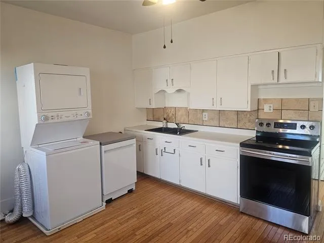 3916 W Conejos Place Denver, CO 80204