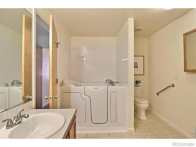1720 32nd Street #11 Evans, CO 80620