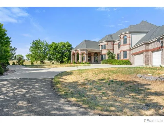10040 Niwot Road Longmont, CO 80504