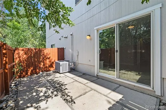 215 Arapahoe Street Golden, CO 80403