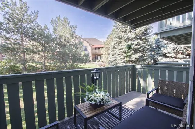 2150 S Vaughn Way #204D Aurora, CO 80014