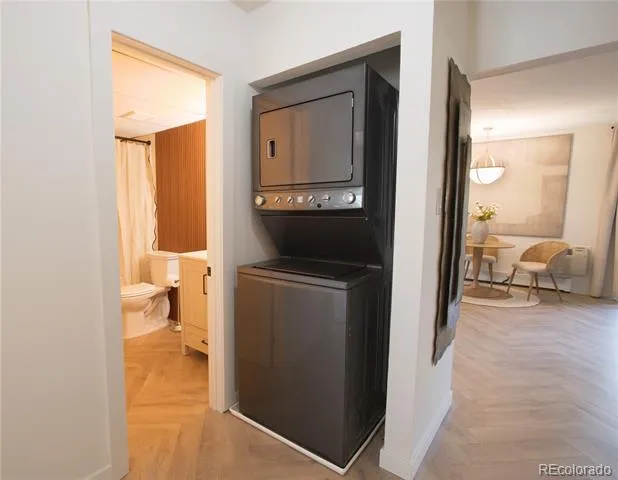 2150 S Vaughn Way #204D Aurora, CO 80014