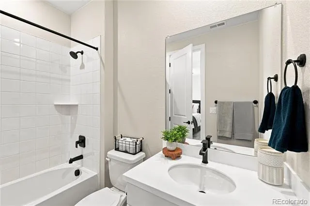 16675 W 93rd Place Arvada, CO 80007