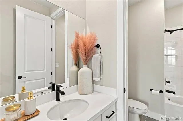 16675 W 93rd Place Arvada, CO 80007