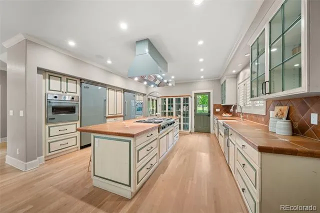 1034 S Franklin Street Denver, CO 80209