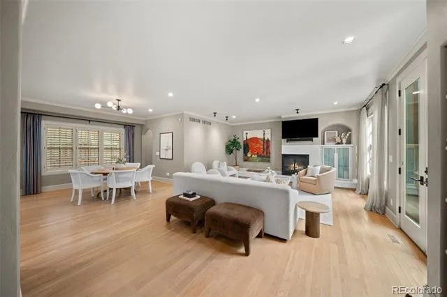 1034 S Franklin Street Denver, CO 80209