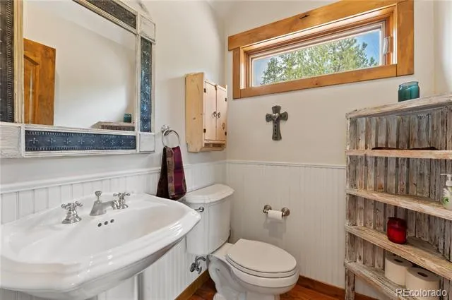 6629 Co Rd 71 Guffey, CO 80820