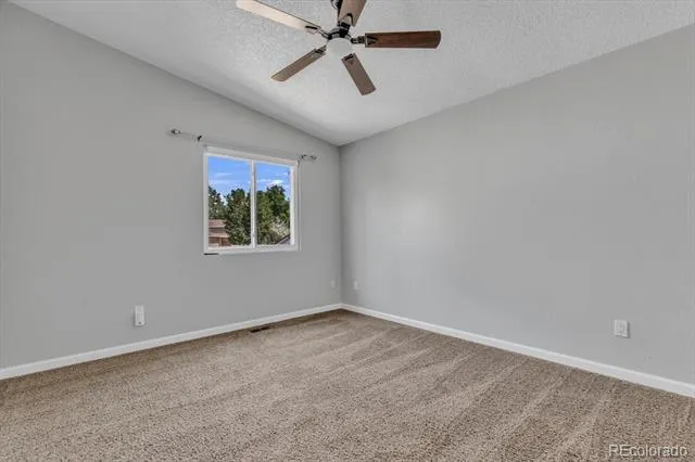 12429 Ash Drive Thornton, CO 80241