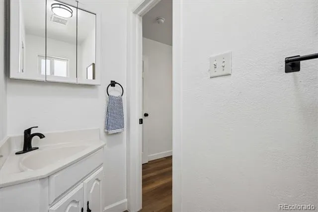 1225 Xanadu Street Aurora, CO 80011
