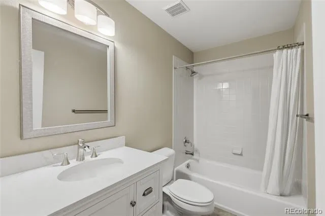 6476 Serengeti Circle Lone Tree, CO 80124