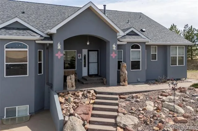 5910 Mccart Ranch Circle Elizabeth, CO 80107