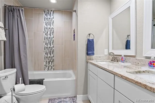 21375 E Nichols Place Aurora, CO 80016