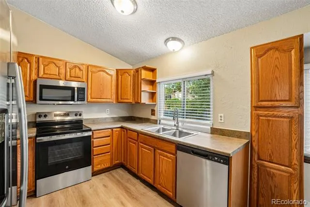 12271 Dahlia Court Thornton, CO 80241