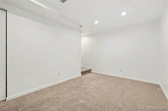 10406 W Dartmouth Avenue Lakewood, CO 80227
