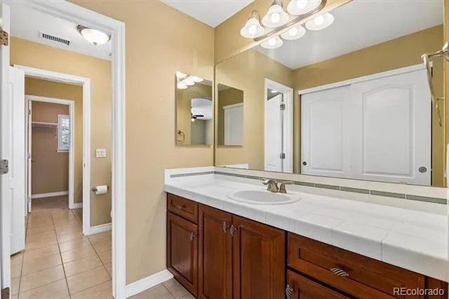 11025 Grayledge Circle Highlands Ranch, CO 80130