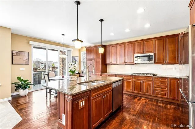 11025 Grayledge Circle Highlands Ranch, CO 80130