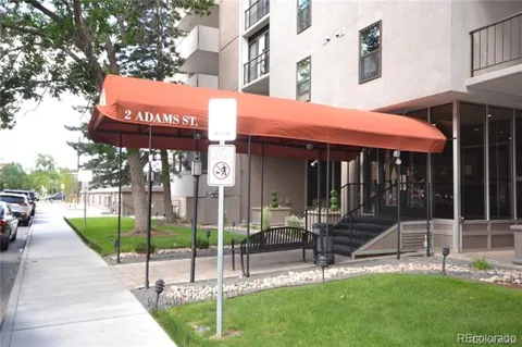 2 Adams Street #604