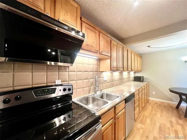 2 Adams Street #604 Denver, CO 80206