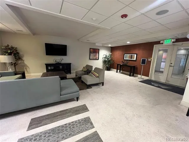 2 Adams Street #604 Denver, CO 80206