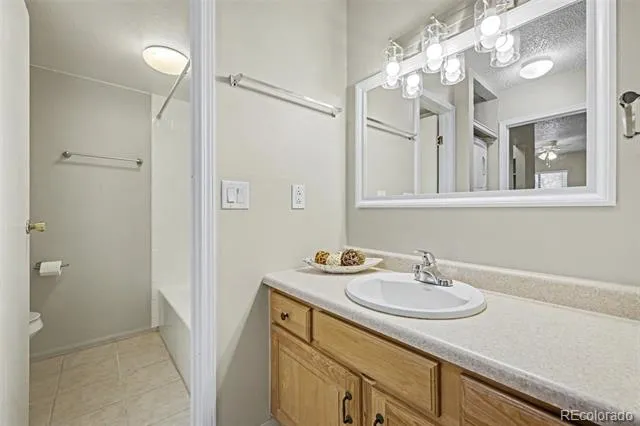 532 Oakwood Drive #D101 Castle Rock, CO 80104