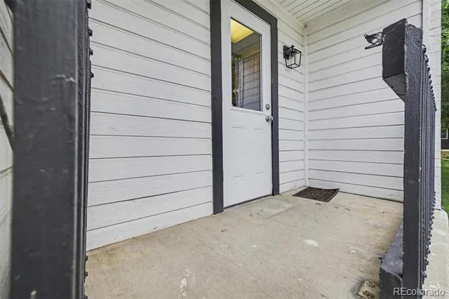 532 Oakwood Drive #D101 Castle Rock, CO 80104