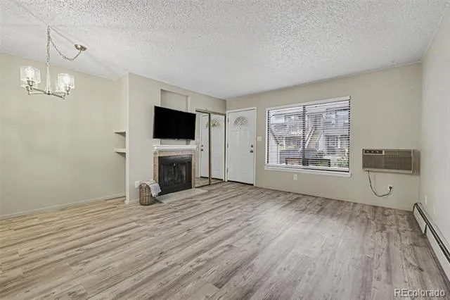 532 Oakwood Drive #D101 Castle Rock, CO 80104
