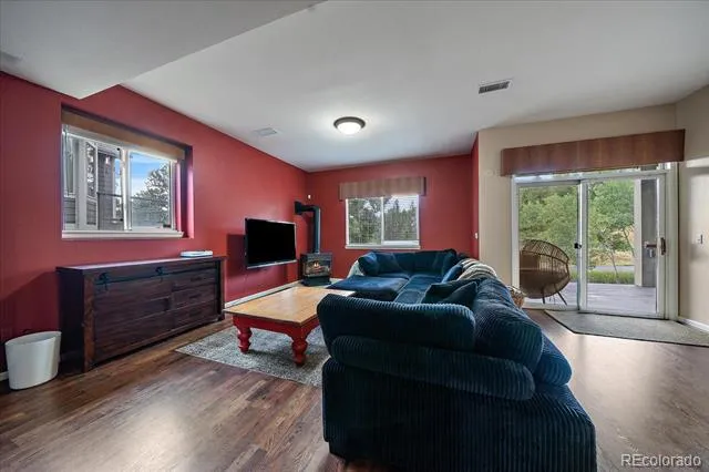 31180 Cinnamonwood Evergreen, CO 80439