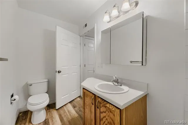 13095 W Cedar Drive #106 Lakewood, CO 80228