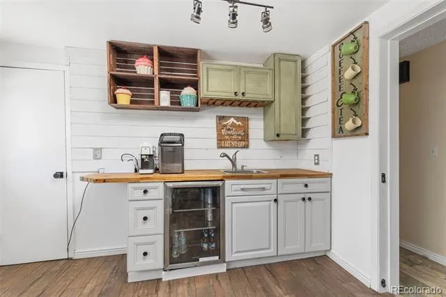33758 Harmon Road Pine, CO 80470
